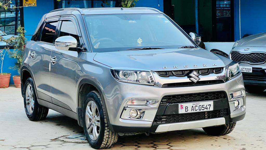 Maruti Suzuki Brezza zdi plus2017model Rs.3150000 buy hyundai, suzuki, kia, toyota, mahindra